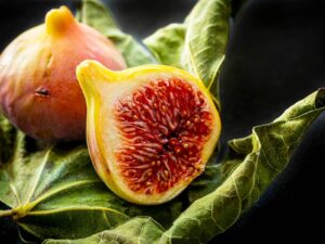 Fig(Anjiir ka phal)